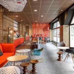 Отель ibis Düsseldorf City интерьер отеля