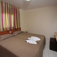 Отель Nelia Gardens комната для гостей