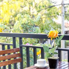 Отель Hoi An Golden Holiday Villa балкон