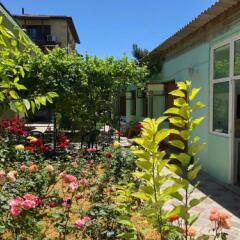 Гостиница Guest House On Samburova 279 в Анапе отзывы, цены и фото номеров - забронировать гостиницу Guest House On Samburova 279 онлайн Анапа