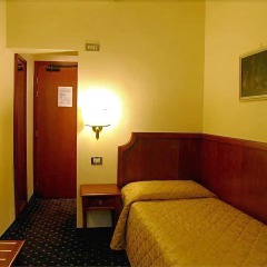 Отель Arizona Hotel Италия, Флоренция - 3 отзыва об отеле, цены и фото номеров - забронировать отель Arizona Hotel онлайн комната для гостей