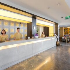 Отель Sawaddi Patong Resort & Spa интерьер отеля фото 2
