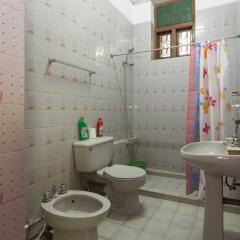 Отель Ashan's Cozy Homestay Шри-Ланка, Коломбо - отзывы, цены и фото номеров - забронировать отель Ashan's Cozy Homestay онлайн ванная фото 2