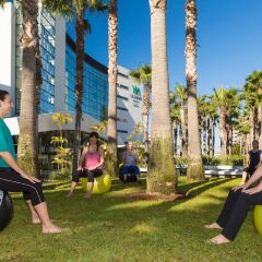 Отель Vidamar Resort Madeira - Half Board Only Португалия, Фуншал - отзывы, цены и фото номеров - забронировать отель Vidamar Resort Madeira - Half Board Only онлайн фитнесс-зал фото 2