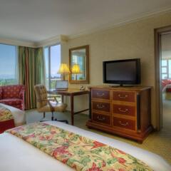 Отель Victoria Marriott Inner Harbour Канада, Виктория - отзывы, цены и фото номеров - забронировать отель Victoria Marriott Inner Harbour онлайн удобства в номере