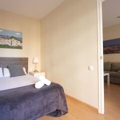 Отель ClassBedroom Camp Nou комната для гостей