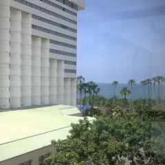 Отель Jomtien Good Luck Apartment Таиланд, Паттайя - отзывы, цены и фото номеров - забронировать отель Jomtien Good Luck Apartment онлайн балкон