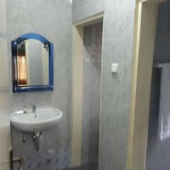 New Page Guest House in Accra, Ghana from 121$, photos, reviews - zenhotels.com bathroom