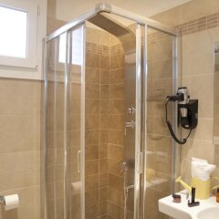 Marina Beach Suite Hotel Римини ванная фото 2