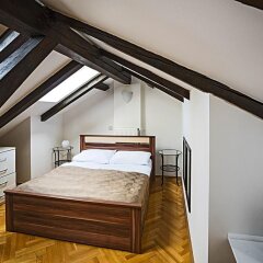 Отель Deminka Palace Прага сейф в номере