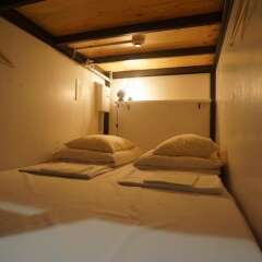 BOOK AND BED TOKYO FUKUOKA - Hostel Тэндзин комната для гостей фото 2