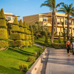 Отель Horizon Beach Resort Греция, Калимнос - отзывы, цены и фото номеров - забронировать отель Horizon Beach Resort онлайн спортивное сооружение