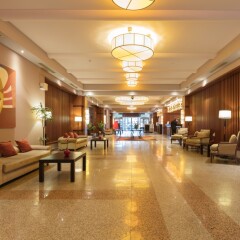 Отель Ramada by Wyndham Sofia City Center Болгария, София - 4 отзыва об отеле, цены и фото номеров - забронировать отель Ramada by Wyndham Sofia City Center онлайн интерьер отеля фото 2