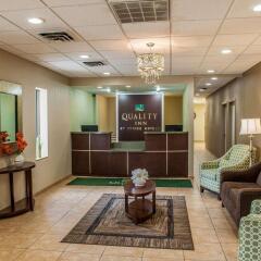 Отель Quality Inn Huntingburg интерьер отеля фото 2