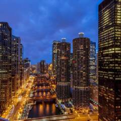 Отель Wyndham Grand Chicago Riverfront городской автобус