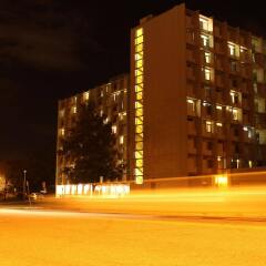 Отель Résidences Université Laval Канада, Квебек - отзывы, цены и фото номеров - забронировать отель Résidences Université Laval онлайн спортивное сооружение