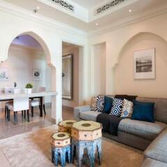 Апартаменты Secluded Apartment in the Heart of Downtown Дубай фото 6