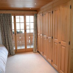 Отель Hahnenkamm - Three Bedroom Швейцария, Шёнрид - отзывы, цены и фото номеров - забронировать отель Hahnenkamm - Three Bedroom онлайн бассейн