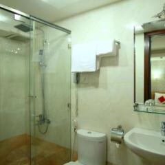 Lucky Star Hotel 146 Nguyen Trai ванная