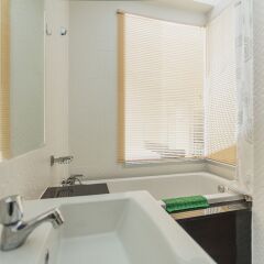 Отель Condo in Karon in Chic Condo (Unit A108) ванная фото 2
