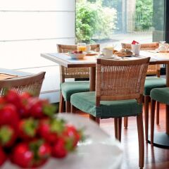 Отель Aparthotel Adagio la Defense le Parc питание