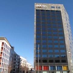 Отель Park Inn By Radisson Stockholm Hammarby Sjöstad Швеция, Стокгольм - 12 отзывов об отеле, цены и фото номеров - забронировать отель Park Inn By Radisson Stockholm Hammarby Sjöstad онлайн вид на фасад