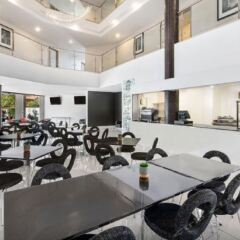 Aria Hotel Canberra фитнесс-зал фото 3