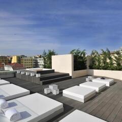 Altis Prime Hotel бассейн