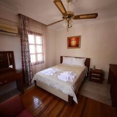 Отель Villa Sea Bella сейф в номере