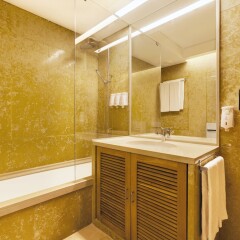 Отель Hello Lisbon Marques de Pombal Apartments Португалия, Лиссабон - отзывы, цены и фото номеров - забронировать отель Hello Lisbon Marques de Pombal Apartments онлайн ванная