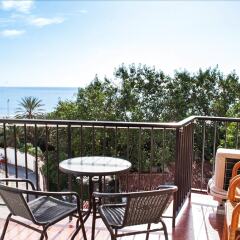 Апартаменты Beachfront Vacation Apartment in Fuengirola Ref 102 Фуэнхирола балкон