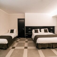 Best Western Plus Hotel Universo сейф в номере
