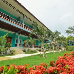 Отель Tum Mai Kaew Resort