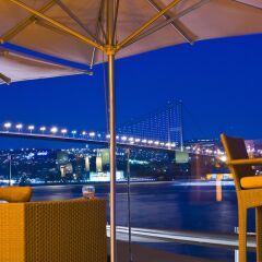 Radisson Blu Bosphorus Hotel, Istanbul пляж