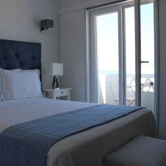 Отель River Inn - Adults Only- By AC Hospitality Management комната для гостей фото 3