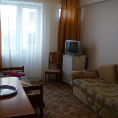 Гостиница Guest House on Pionersky prospekt 36 в Анапе отзывы, цены и фото номеров - забронировать гостиницу Guest House on Pionersky prospekt 36 онлайн Анапа комната для гостей фото 3