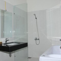 Queen Hotel Nha Trang ванная фото 2
