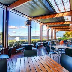 Отель Comfort Inn The Pier Австралия, Тасмания - отзывы, цены и фото номеров - забронировать отель Comfort Inn The Pier онлайн гостиничный бар