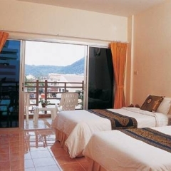 Отель Thaweewong Guesthouse комната для гостей фото 2