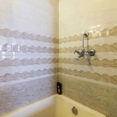 Отель Four Red Doors Apartments Непал, Катманду - отзывы, цены и фото номеров - забронировать отель Four Red Doors Apartments онлайн ванная