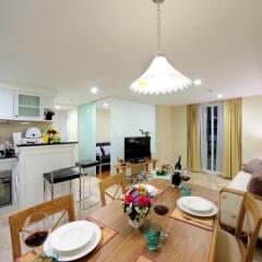 Апартаменты Sabai Sathorn Serviced Apartment Бангкок в номере