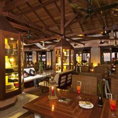 Отель Sandoway Resort питание