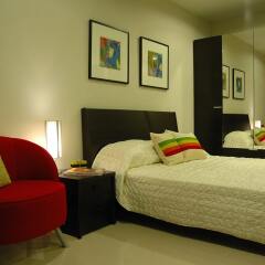 Апартаменты Bangkok Living Apartment Бангкок комната для гостей