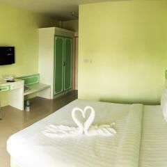 Отель Holland Resort Phuket 2* Стандартный номер фото 4
