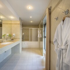 Отель Grata by Centrum Hotels Вильнюс спа