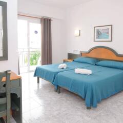 Отель Hostal Rosalia комната для гостей фото 4