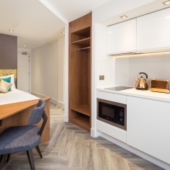 Отель Roomzzz London Stratford в номере