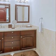 Condo Figueira in Maho, Sint Maarten from 322$, photos, reviews - zenhotels.com bathroom photo 2