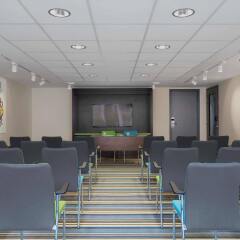 Отель Aloft Brussels Schuman