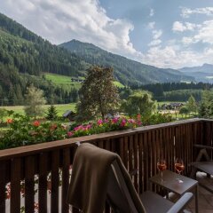 Отель Alphotel Tyrol Рачинес-Ратскингс балкон